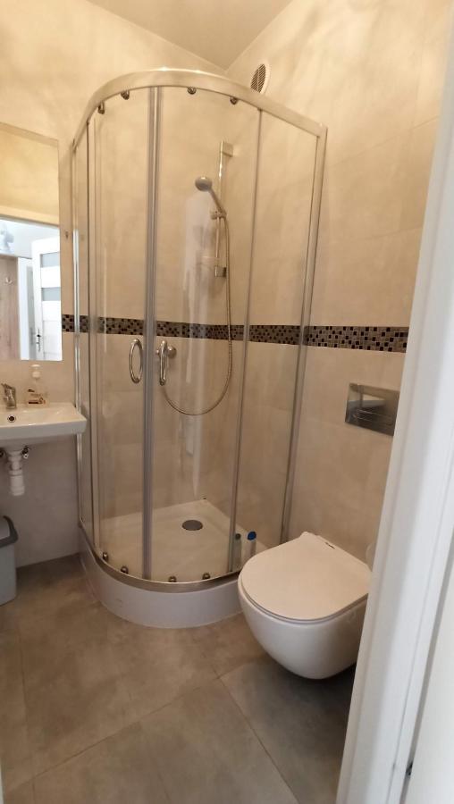 Lukas Guest Rooms كراكوفيا المظهر الخارجي الصورة