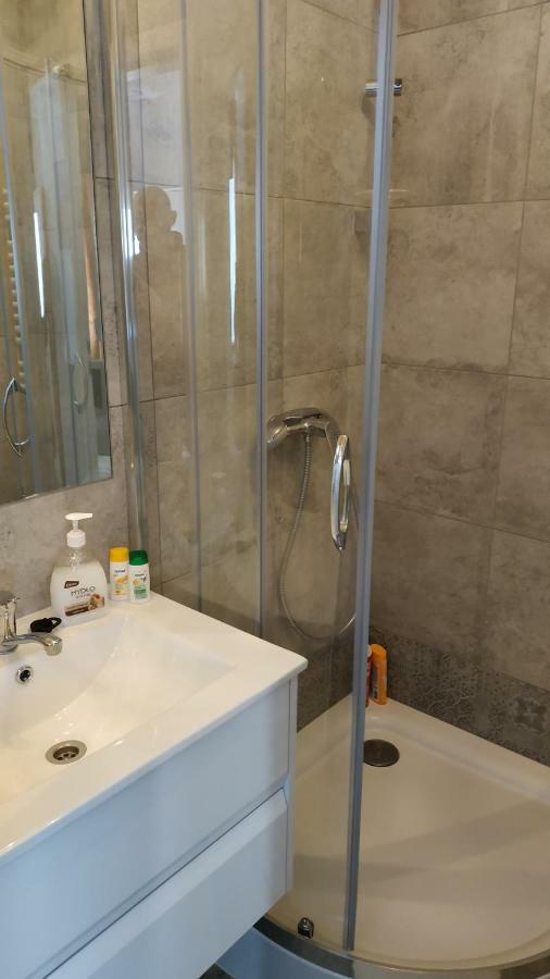Lukas Guest Rooms كراكوفيا المظهر الخارجي الصورة